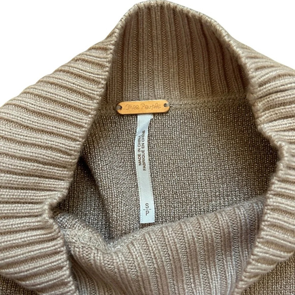 Free People - Starry Night Cropped Sweater - Picture 3 of 10